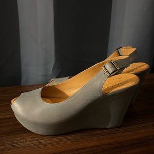 Size 8 | Kork- Ease | Leather Wedge | Peep Toe | Grey